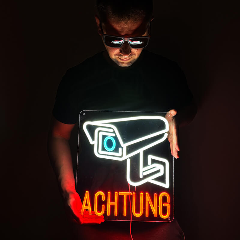 Achtung Videoüberwachung (35x35cm) USB