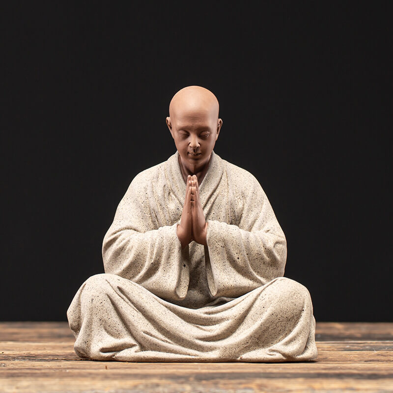 Mönch in Tiefenmeditation (Keramik | Handarbeit) bayondo