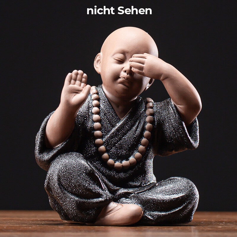 Die "Vier Grundlagen der Meditation" - Mönchsfiguren aus Tonerde