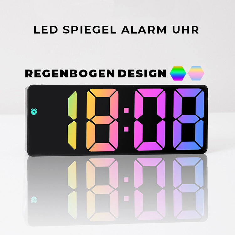 *NEU* Farbige LED Spiegel-Uhr