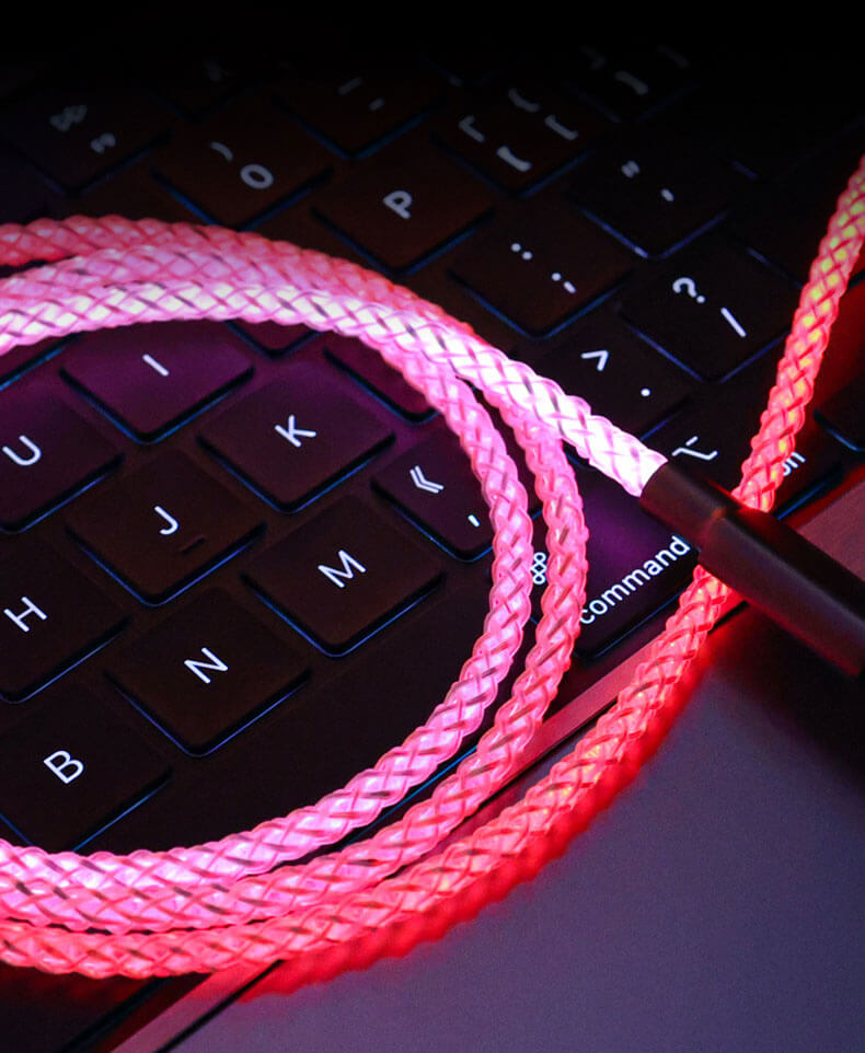 *NEU* RGB LIGHT UP - Schnelladekabel für iPhone & Android