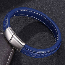Laden Sie das Bild in den Galerie-Viewer, BULL-Design Herrenarmband in 3 Farben
