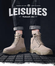 Laden Sie das Bild in den Galerie-Viewer, Klassische Frauen Leder-Winterboots

