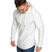 Laden Sie das Bild in den Galerie-Viewer, Winter Hoodie - Limited Edition
