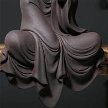 Laden Sie das Bild in den Galerie-Viewer, Premium Handarbeit - &quot;Lao Tzu&quot; Statue aus Keramik in hochwertiger Sicherheitsbox
